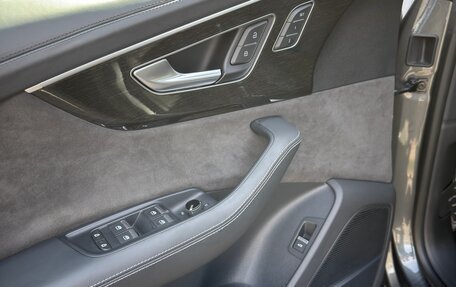 Audi SQ8, 2020 год, 9 800 000 рублей, 9 фотография
