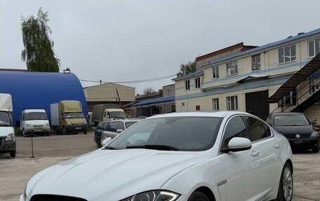 Jaguar XF I рестайлинг, 2013 год, 2 000 000 рублей, 4 фотография