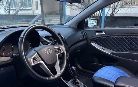 Hyundai Solaris II рестайлинг, 2014 год, 1 200 000 рублей, 10 фотография