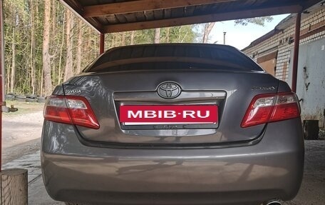 Toyota Camry, 2006 год, 1 150 000 рублей, 8 фотография