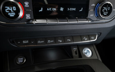 Audi Q5, 2025 год, 5 650 000 рублей, 24 фотография