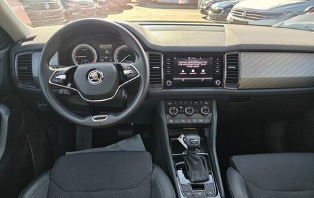 Skoda Kodiaq I, 2022 год, 4 300 000 рублей, 5 фотография