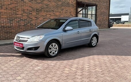 Opel Astra H, 2011 год, 620 000 рублей, 1 фотография