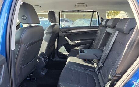 Skoda Kodiaq I, 2022 год, 4 300 000 рублей, 22 фотография