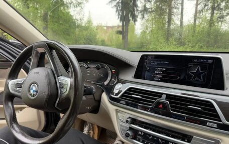 BMW 7 серия, 2016 год, 3 200 000 рублей, 11 фотография