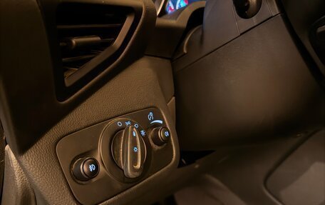 Ford Kuga III, 2016 год, 1 350 000 рублей, 11 фотография