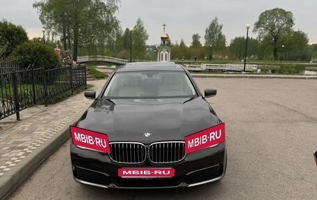 BMW 7 серия, 2016 год, 3 200 000 рублей, 2 фотография