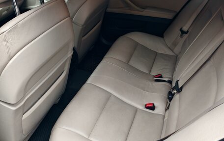 BMW 5 серия, 2012 год, 2 100 000 рублей, 10 фотография