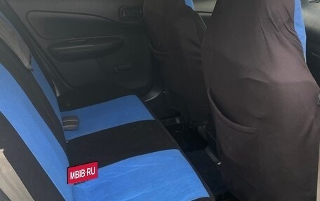 Nissan Wingroad III, 2000 год, 385 000 рублей, 10 фотография