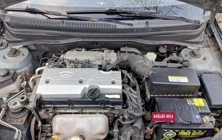 Hyundai Verna II, 2006 год, 575 000 рублей, 3 фотография