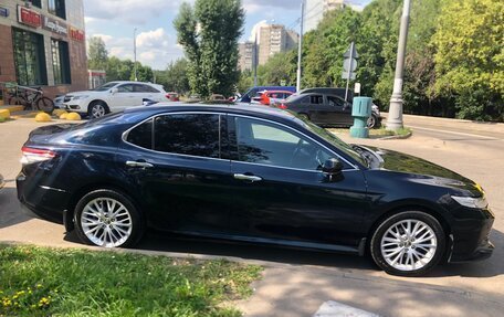 Toyota Camry, 2019 год, 2 800 000 рублей, 22 фотография