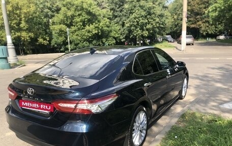Toyota Camry, 2019 год, 2 800 000 рублей, 21 фотография