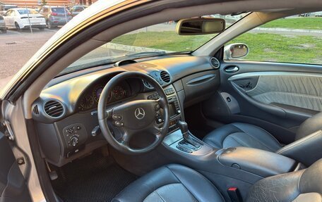 Mercedes-Benz CLK-Класс, 2002 год, 830 000 рублей, 13 фотография