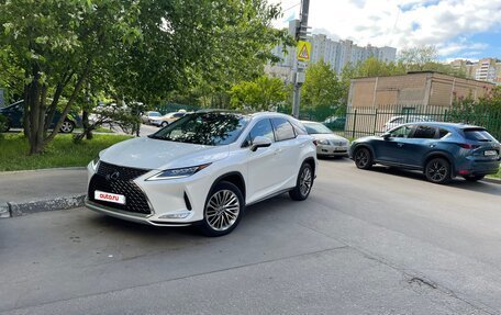Lexus RX IV рестайлинг, 2019 год, 4 500 000 рублей, 14 фотография