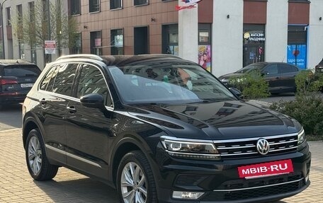 Volkswagen Tiguan II, 2017 год, 2 900 000 рублей, 3 фотография