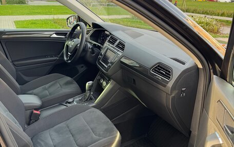 Volkswagen Tiguan II, 2017 год, 2 900 000 рублей, 12 фотография