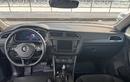 Volkswagen Tiguan II, 2017 год, 2 900 000 рублей, 9 фотография