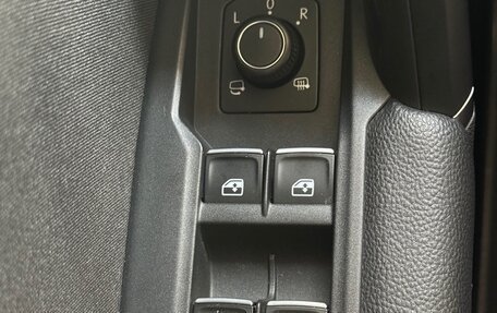 Volkswagen Tiguan II, 2017 год, 2 900 000 рублей, 19 фотография
