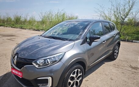 Renault Kaptur I рестайлинг, 2016 год, 1 610 000 рублей, 1 фотография