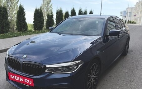 BMW 5 серия, 2019 год, 3 650 000 рублей, 2 фотография