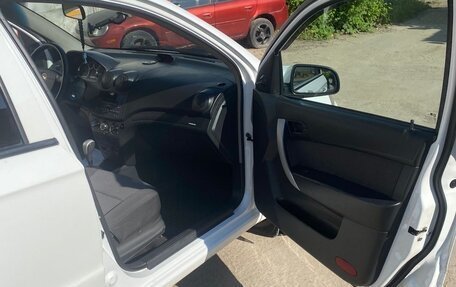 Chevrolet Aveo III, 2010 год, 530 000 рублей, 11 фотография
