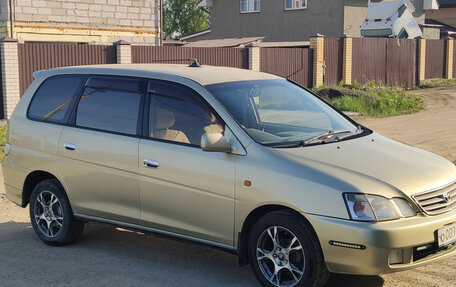Toyota Gaia, 2001 год, 850 000 рублей, 5 фотография