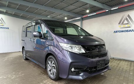 Honda Stepwgn IV, 2016 год, 1 999 000 рублей, 4 фотография