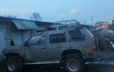 Nissan Terrano II рестайлинг, 1991 год, 400 000 рублей, 19 фотография