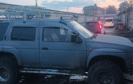 Nissan Terrano II рестайлинг, 1991 год, 400 000 рублей, 16 фотография