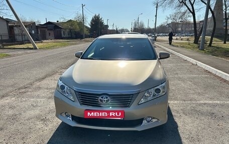 Toyota Camry, 2013 год, 2 049 995 рублей, 2 фотография