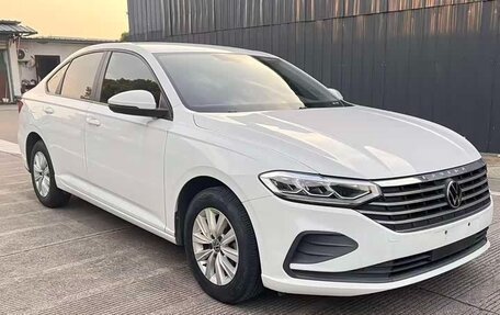 Volkswagen Lavida, 2023 год, 1 130 000 рублей, 2 фотография