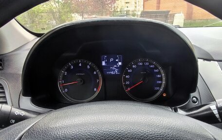 Hyundai Solaris II рестайлинг, 2015 год, 440 000 рублей, 7 фотография