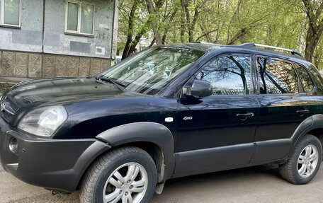 Hyundai Tucson III, 2007 год, 860 000 рублей, 2 фотография