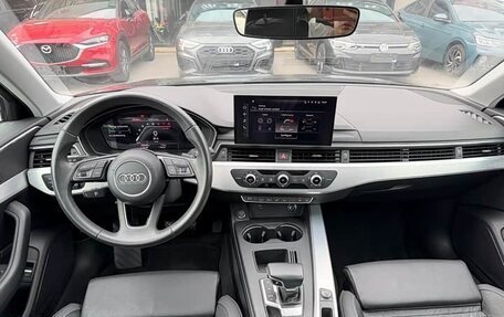Audi A4, 2022 год, 2 129 999 рублей, 10 фотография