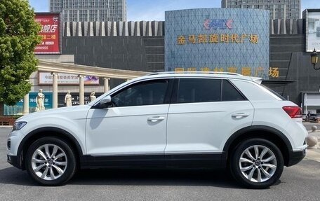 Volkswagen T-Roc I, 2022 год, 1 395 067 рублей, 7 фотография