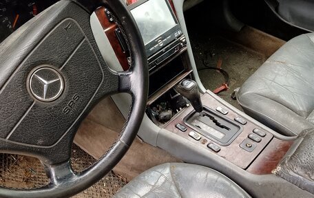 Mercedes-Benz E-Класс, 1995 год, 150 000 рублей, 4 фотография