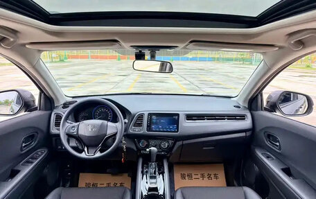 Honda Vezel, 2021 год, 1 195 320 рублей, 9 фотография