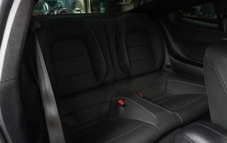 Ford Mustang VI рестайлинг, 2018 год, 2 799 000 рублей, 7 фотография