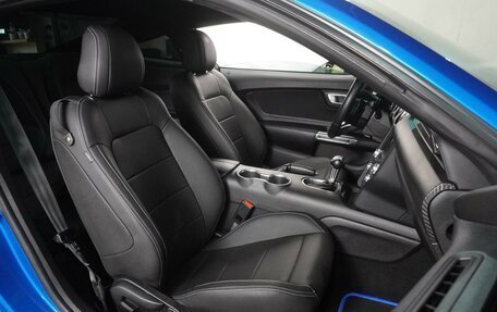 Ford Mustang VI рестайлинг, 2018 год, 2 799 000 рублей, 8 фотография