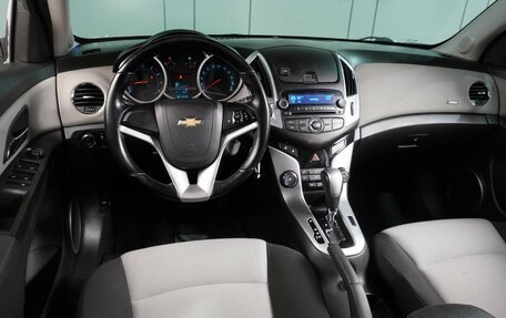 Chevrolet Cruze II, 2013 год, 999 000 рублей, 6 фотография