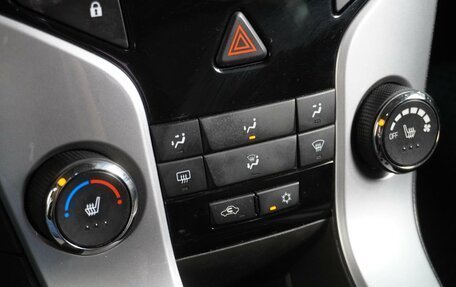 Chevrolet Cruze II, 2013 год, 999 000 рублей, 16 фотография
