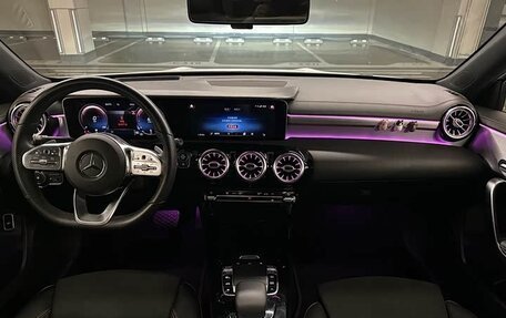 Mercedes-Benz A-Класс, 2023 год, 1 649 003 рублей, 9 фотография