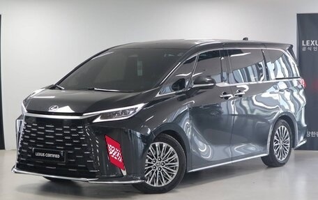 Lexus LM, 2025 год, 17 299 100 рублей, 1 фотография