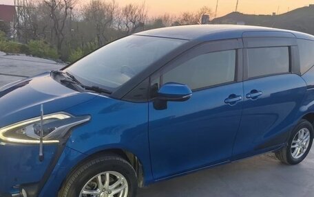 Toyota Sienta II, 2017 год, 1 170 000 рублей, 18 фотография