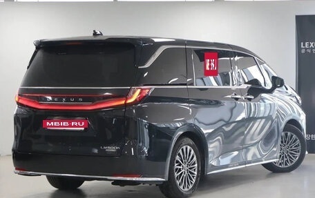 Lexus LM, 2025 год, 17 299 100 рублей, 4 фотография