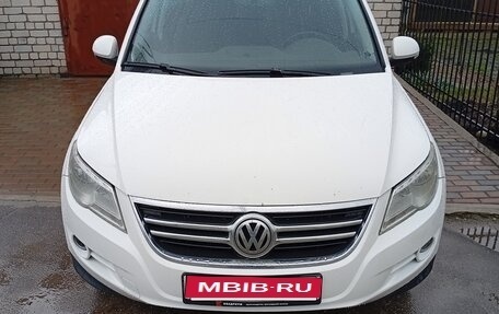 Volkswagen Tiguan I, 2011 год, 930 000 рублей, 1 фотография