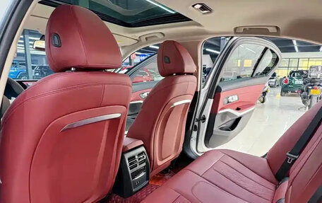 BMW 3 серия, 2024 год, 3 500 000 рублей, 9 фотография