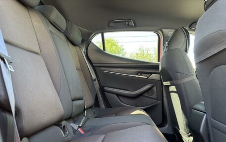 Mazda 3, 2019 год, 2 750 000 рублей, 8 фотография