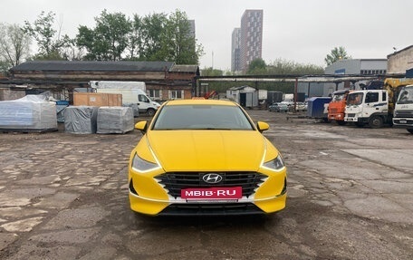 Hyundai Sonata VIII, 2021 год, 1 725 000 рублей, 2 фотография