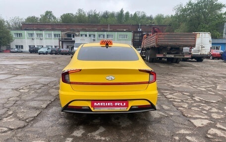 Hyundai Sonata VIII, 2021 год, 1 725 000 рублей, 5 фотография